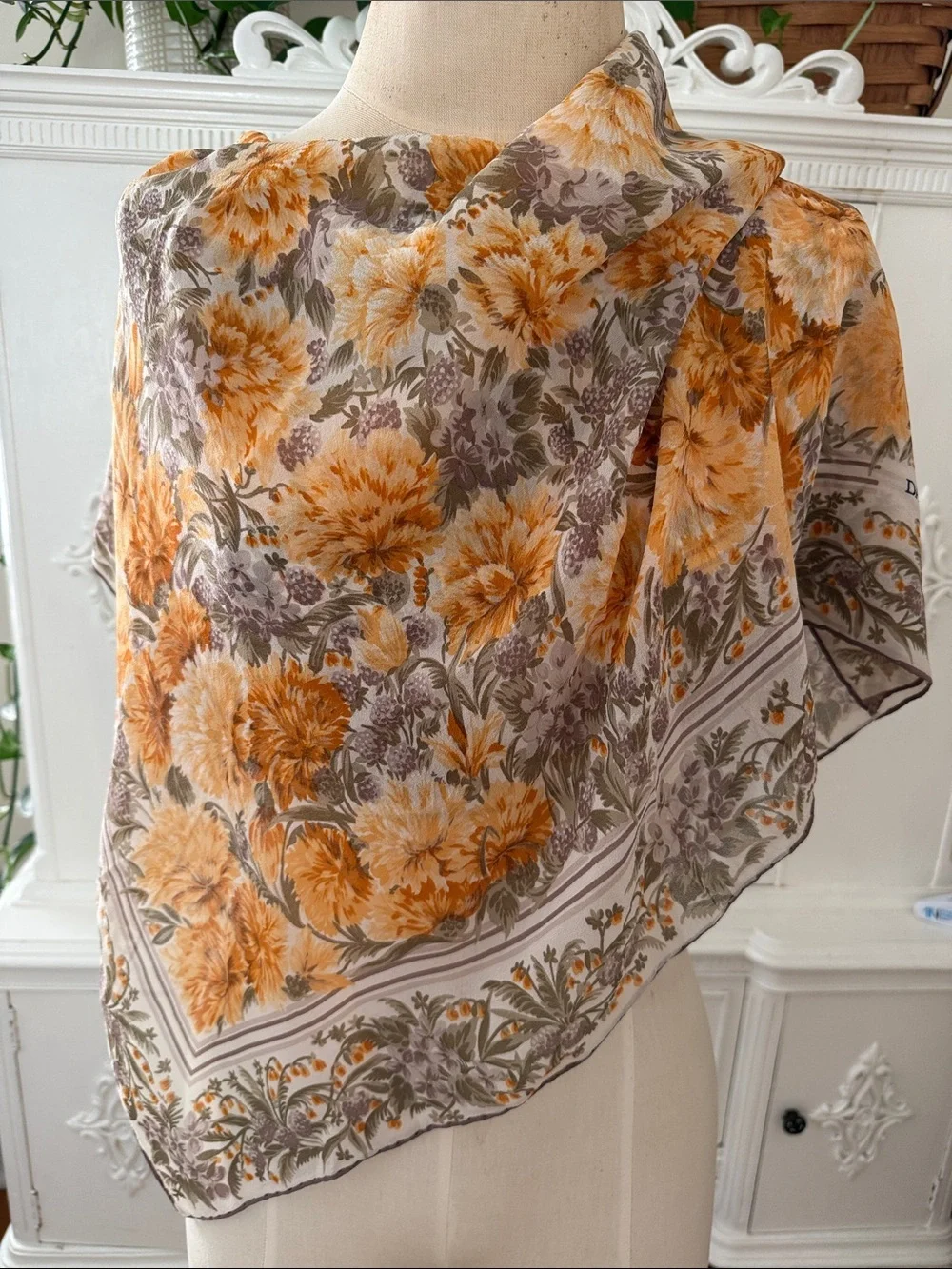 Vintage Da Maren Floral Silk Scarf